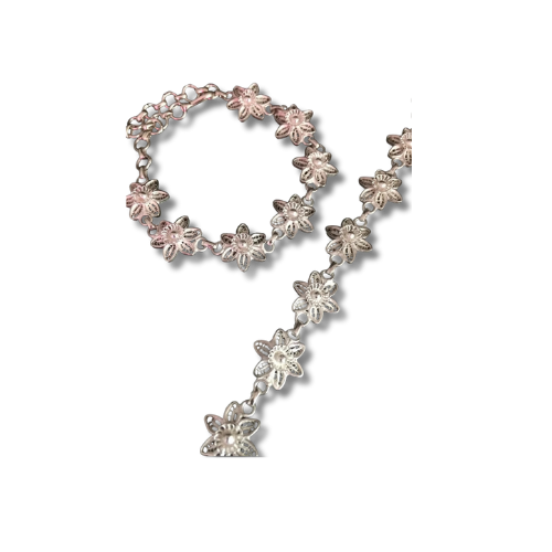 Silver Floral Delight Anklet - Intricate Petal Design